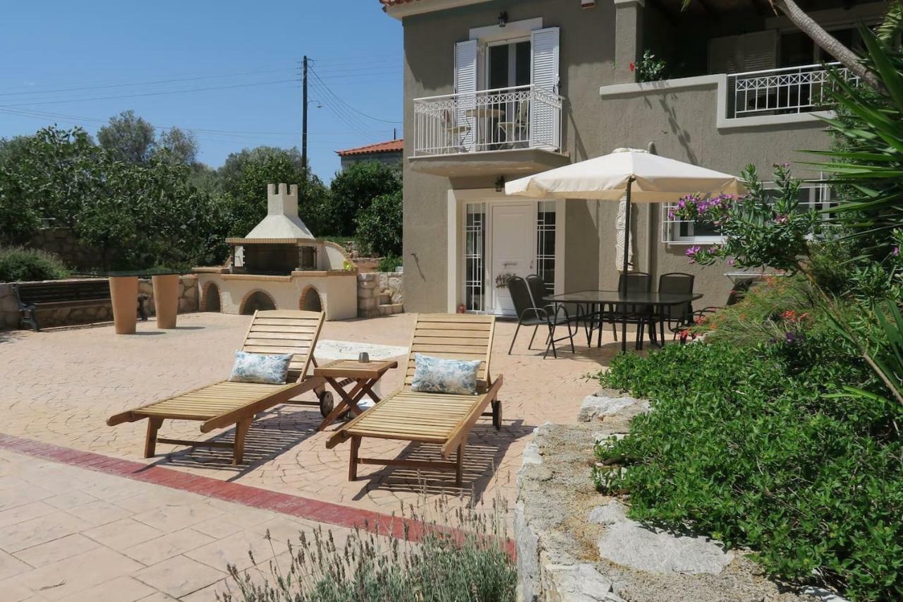 Aeolos A Family Paradise Few Steps From The Beach Kouverta Bagian luar foto