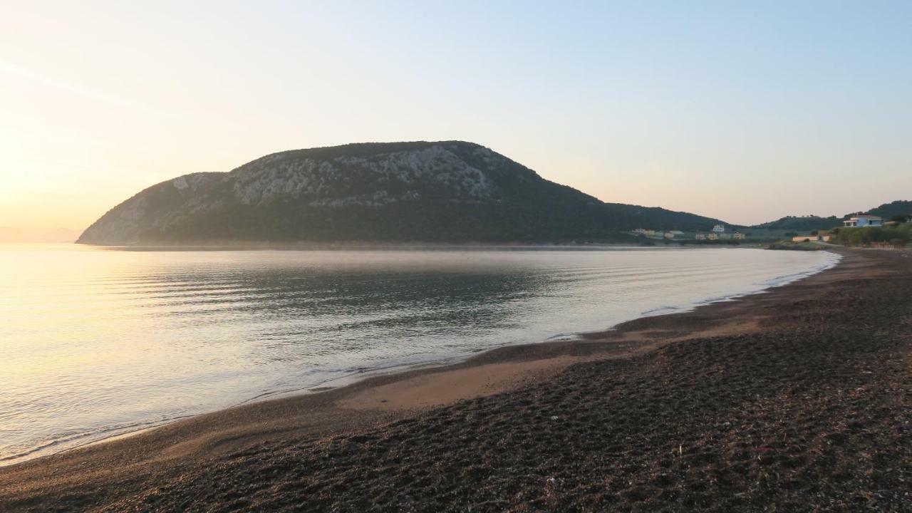 Aeolos A Family Paradise Few Steps From The Beach Kouverta Bagian luar foto