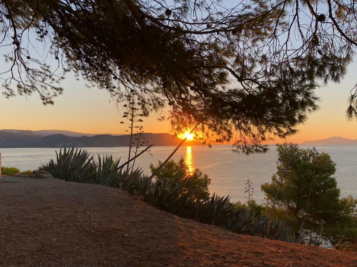 Aeolos A Family Paradise Few Steps From The Beach Kouverta Bagian luar foto